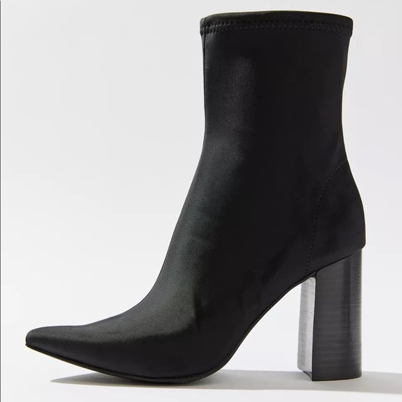 Jeffrey Campbell Siren Boot - Picture 3 of 15